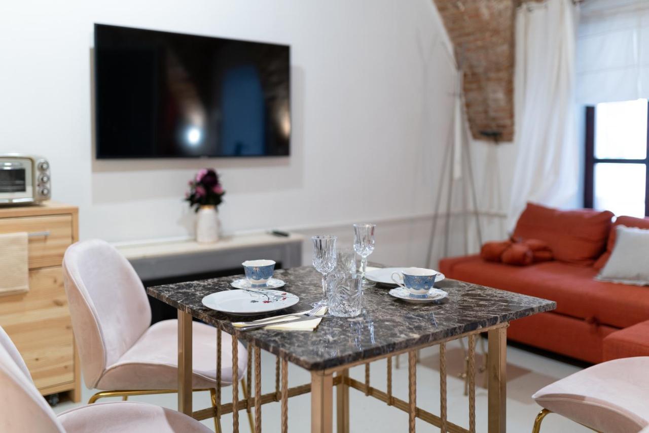 شقة 5* Luxury In Unirii Square. كلوج-نابوكا المظهر الخارجي الصورة